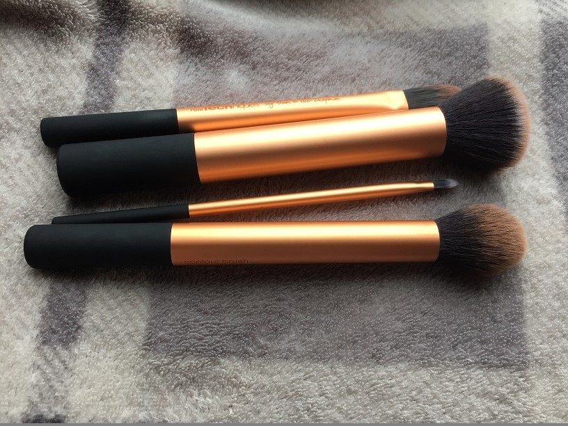 real techniques, beauty brushes, brushes, brush set, makeup, review
